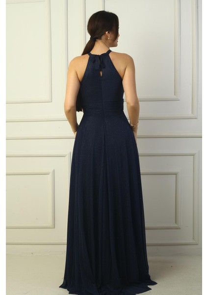 Kadın Halter Yaka Göğüs Pliseli Boyundan Bağlamalı Astarlı Uzun Simli Abiye Elbise fırsatları