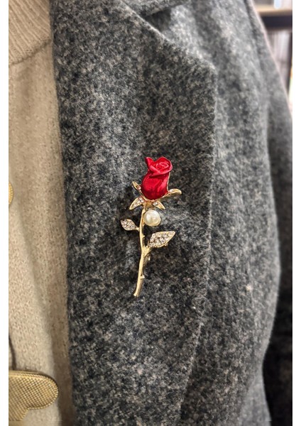 Tomurcuk Kırmızı Gül Inci Detaylı Kadın Broş Yaka Iğnesi modelleri