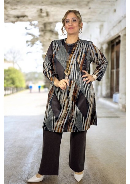 Bisiklet Yaka Yumoş Viskon Kumaş Tunik Beli Lastikli Viskon Pantolon Büyük Beden Alt Üst Takım indirimleri