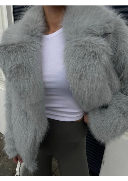 Gri Yakalı Yandan Cepli 60 cm Kürk