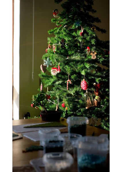 Yılbaşı Yeni yıl ağaç süsleme paketi fiyatları