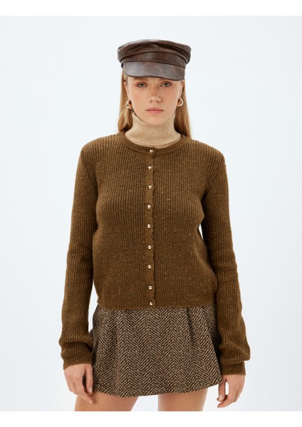 x Sima Tarkan - Yuvarlak Yaka Düğmeli Slim Fit Triko Hırka modelleri