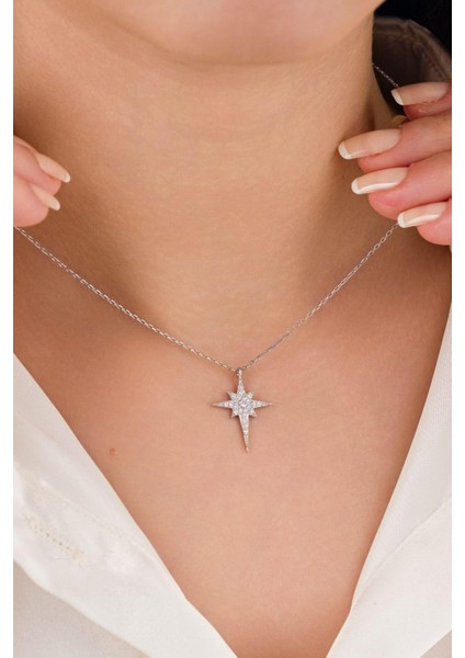 Gümüş Beyaz Zirkon Taşlı Küçük Boy Kutup Yıldızı Serenay Kolye modelleri