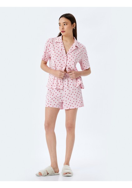 Pamuklu Gömlek Yaka Kalpli Şortlu Pijama Takımı