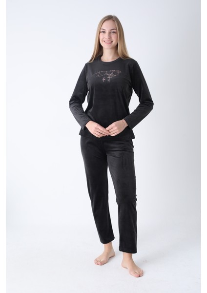 Kadife Yazı Detaylı Pijama Takımı