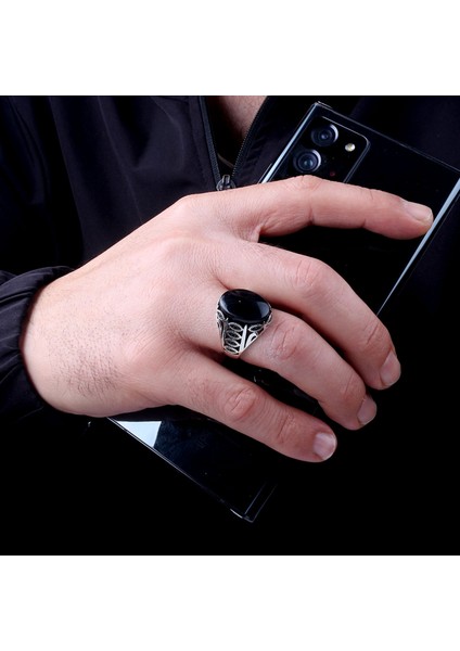 Onix Taşlı Oval Model 925 Ayar Gümüş Erkek Yüzük modelleri