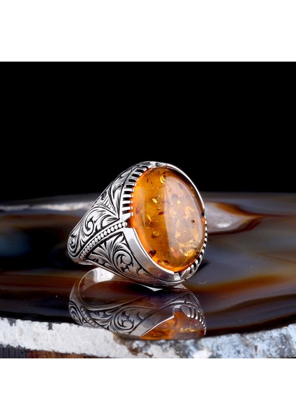 Sentetk Kehribar Taşlı Kalem Işleme Desenli 925 Ayar Gümüş Erkek Yüzük