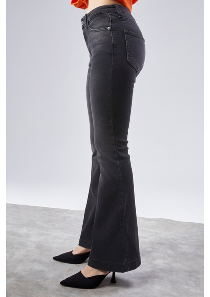 Cedy Denım Kadın 5 Cep Düşük Bel Ispanyol Paça Skinnyfit Esnek Jean Pantolon C619 modelleri