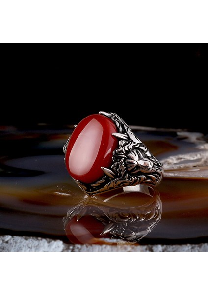 Kırmızı Akik Taşlı Aslan Model 925 Ayar Gümüş Erkek Yüzük modelleri
