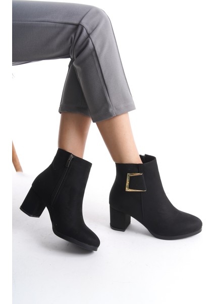Kadın Klasik Toka Detaylı Topuklu Kısa Bot fiyatları