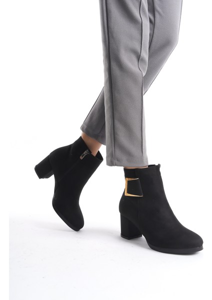 Kadın Klasik Toka Detaylı Topuklu Kısa Bot fırsatları