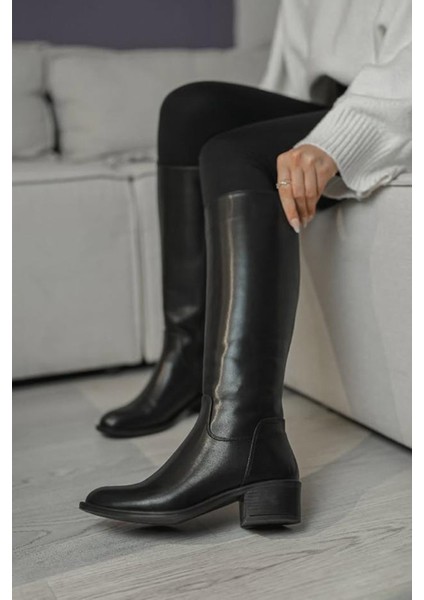 Kadın Yandan Fermuarlı Topuklu Çizme Levarin Siyah