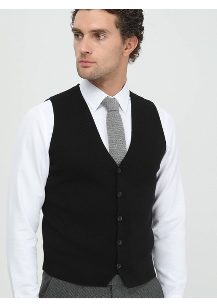 Siyah Triko Yelek modelleri