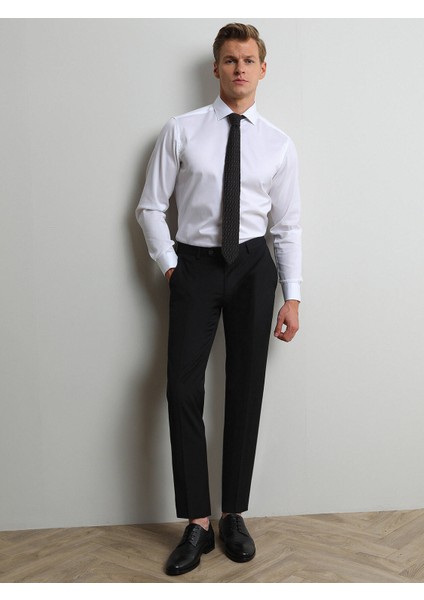 Beyaz Düz Regular Fit Dokuma Klasik %100 Pamuk Gömlek fırsatları
