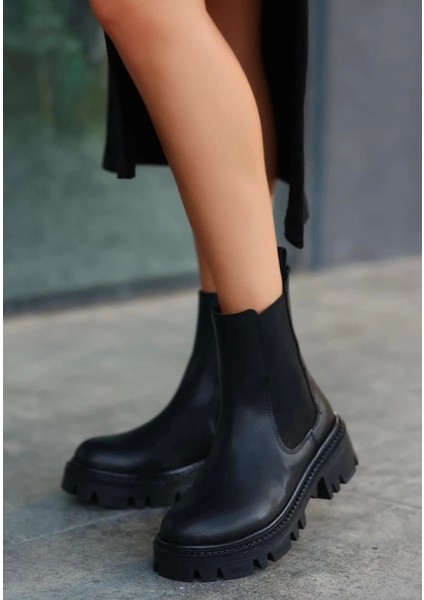 Ninle Siyah Cilt Topuklu Bot fiyatları
