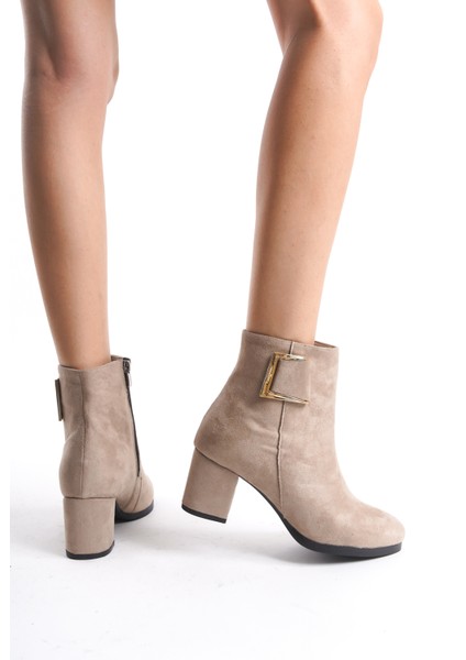 Kadın Klasik Toka Detaylı Topuklu Kısa Bot indirimleri