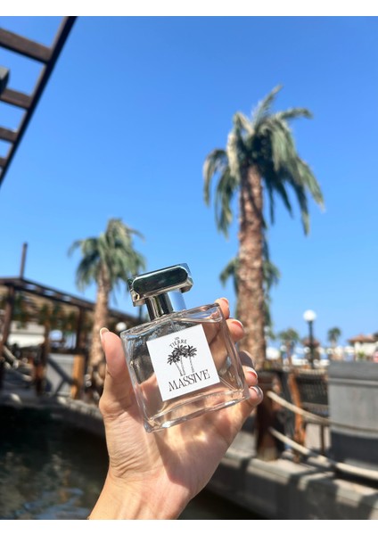 Hera(Bronze Goddess) Coconut, Vanilya ve Gardenya Temalı Tatlı-Çiçeksi Kadın Parfümü 50 ml Meyveli