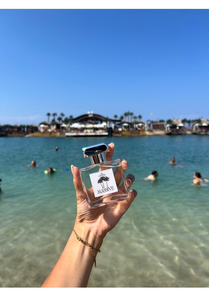 Hera(Bronze Goddess) Coconut, Vanilya ve Gardenya Temalı Tatlı-Çiçeksi Kadın Parfümü 50 ml Meyveli fiyatları