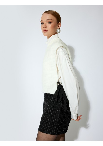 x Sibil Çetinkaya - Yanları Bağlama Detaylı Dokulu Yuvarlak Yaka Örgü Süveter