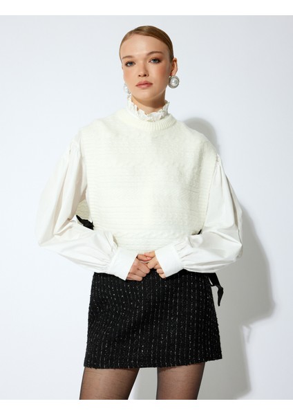 x Sibil Çetinkaya - Yanları Bağlama Detaylı Dokulu Yuvarlak Yaka Örgü Süveter modelleri