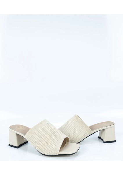 Kadın Bej Topuklu Triko Terlik fırsatları