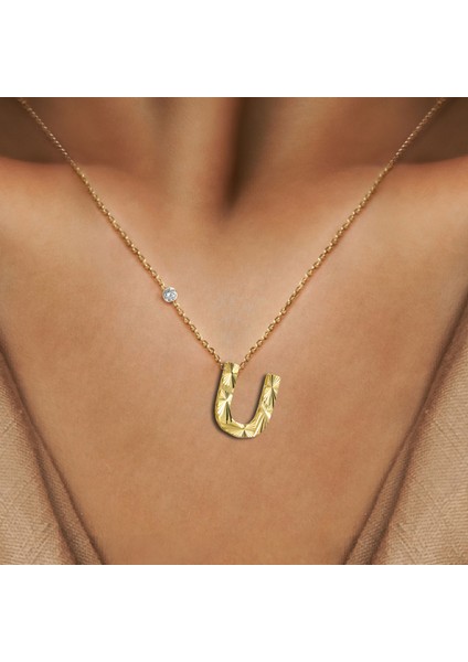 Pırlanta 14 Ayar Altın Kalemli U Harfi Kolye