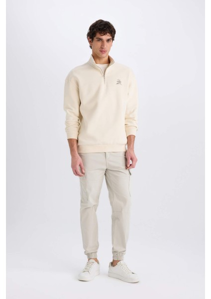 Comfort Regular Fit Rahat Kalıp Fermuarlı Dik Yaka Baskılı Sweatshirt C6132AX25SP