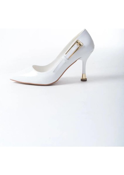 Kadın Fascino Beyaz Rugan Stiletto Topuklu Ayakkabı indirimleri