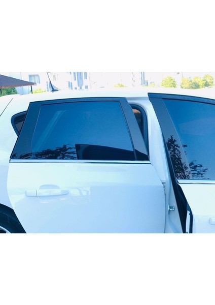 Opel Astra J Parlak Siyah(Pianoblack)Kapı Sütunu modelleri