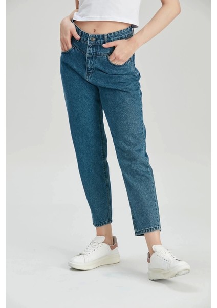 Kadın Koyu Mavi Yüksek Bel Mom Jeans