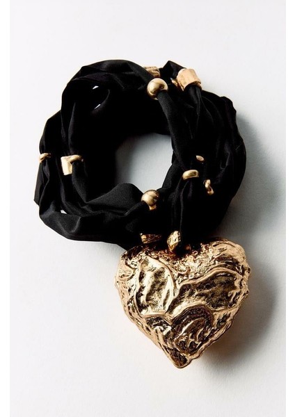 Marka Siyah İpli Kalp Kolye modelleri