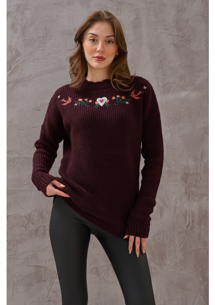 Kadın Önü Premıum Nakışlı Klasik Örme Detay Triko Kazak modelleri