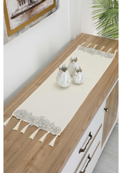 Simli Çiçek Motifli ve Püsküllü Runner 120X40 CM,R-85O