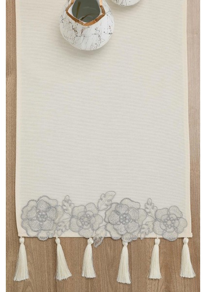 Simli Çiçek Motifli ve Püsküllü Runner 120X40 CM,R-85O