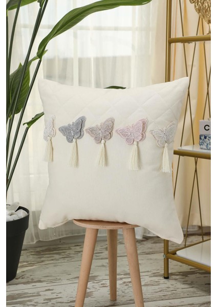 Kelebek Aksesuar ve Püsküllü Kare Kırlent Kılıfı 45 x 45 cm ,K-435