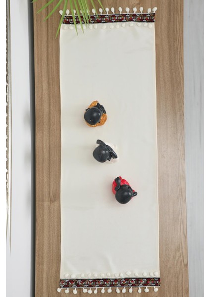 Desen Şeritli ve Ponpon Detaylı Runner 90 x 30 cm ,R-88K