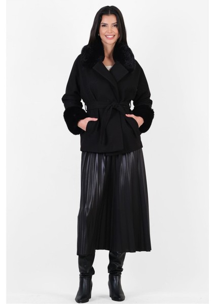 Crispolto Kruvaze Yakası Kolları Kürklü Kaban Siyah fiyatları