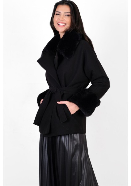 Crispolto Kruvaze Yakası Kolları Kürklü Kaban Siyah modelleri