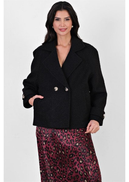 Efrikian Kruvaze Yandan Cepli Salaş Kaban Siyah modelleri