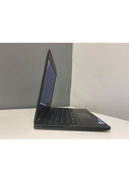 Notebook Latitude E7270 Intel I5 6300U 8gb 256GB M2 SSD 12.5"hd (B Laptop) 2.el 3AY Garanti