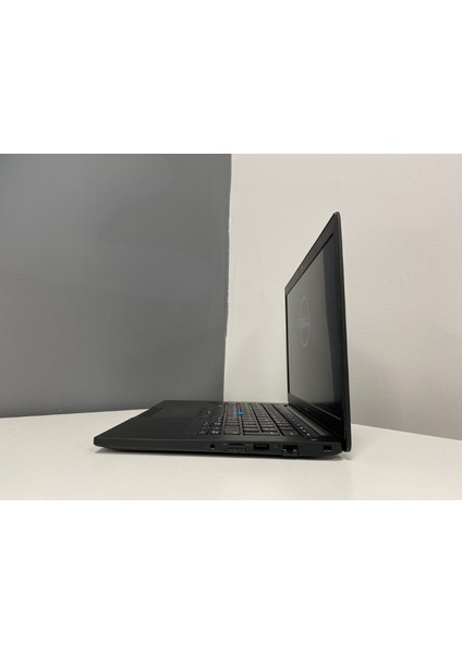 Notebook Latitude 7480 Intel I7 7600U 16GB 512GB M2 SSD 14" Fhd IPS (Bx Laptop) 2.el 3AY Garant