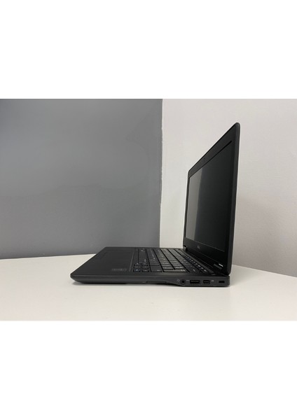 Notebook Latitude E7250 Intel I7 5600U 8gb 256GB Msata 12.5"hd (B Laptop) 2.el 3AY Garanti