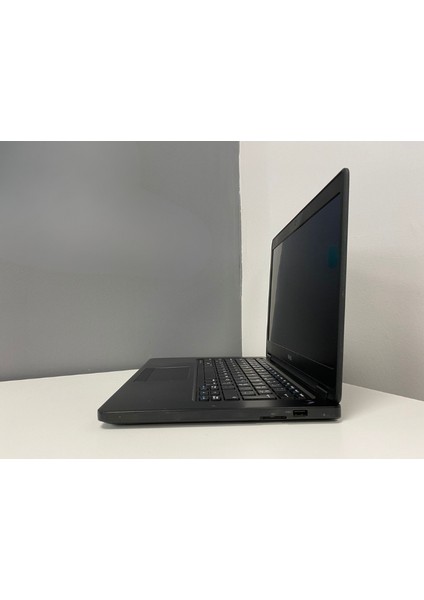 Notebook Latitude E5450 Intel I5 5300U 8gb 128GB SSD 14"hd (C Laptop) 2.el 3AY Garanti