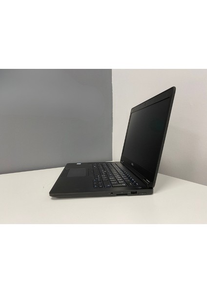 Notebook Latitude E7470 Intel I5 6200U 8gb 256GB M2 SSD 14" Fhd IPS (C Laptop) 2.el 3AY Garanti