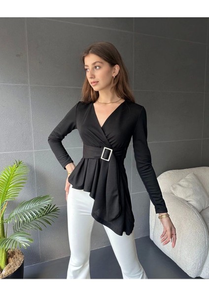 Kadın Siyah Asimetrik Kesim Kemer Detaylı Bluz modelleri