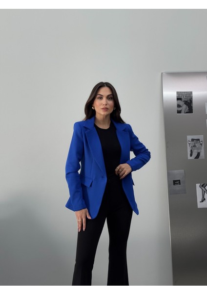 Kadın Blazer Ceket Kısa Düğmeli Astarlı Vatkalı Ceket fırsatları