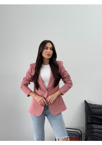 Kadın Blazer Ceket Kısa Düğmeli Astarlı Vatkalı Ceket modelleri