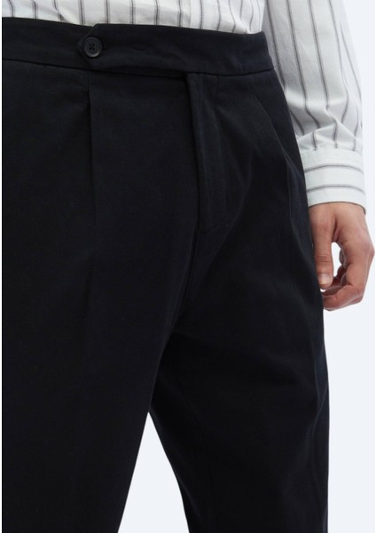 Siyah Dokuma Carrot Fit Casual Pamuk Karışımlı Pantolon modelleri