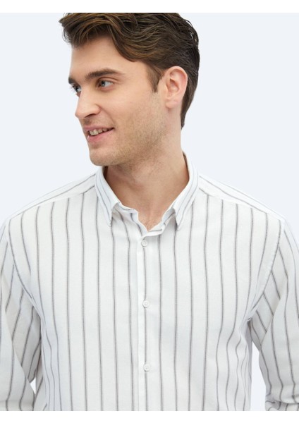 Kahverengi Çizgili Regular Fit Dokuma Casual %100 Pamuk Gömlek fırsatları