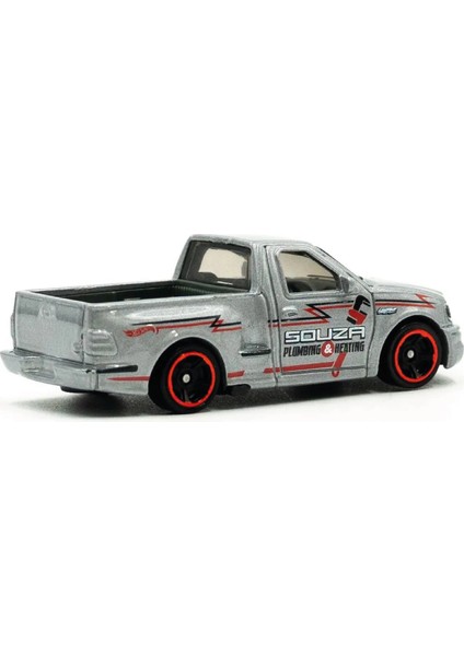 1/64 Ölçek Tekli Regular Arabalar HTB07 Hw: The '90's / '99 Ford F-150 Svt Lightning